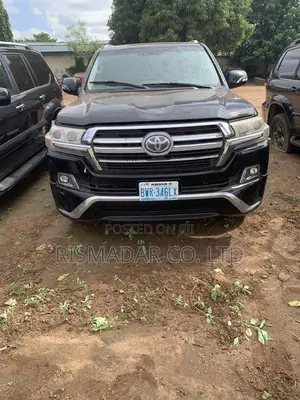 Toyota Land Cruiser 4.5 V8 GXR 2010 Black
