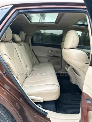 Toyota Venza 2010 Brown