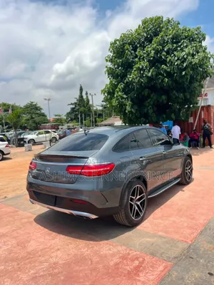 Mercedes-Benz GLE-Class AMG GLE 43 4MATIC 2017 Gray