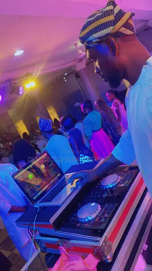 Mc, Hypman and Dj Services