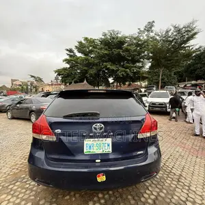 Toyota Venza 2010 Blue