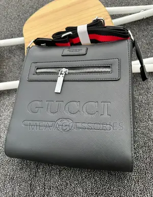 Gucci Solid Body Cross Bag