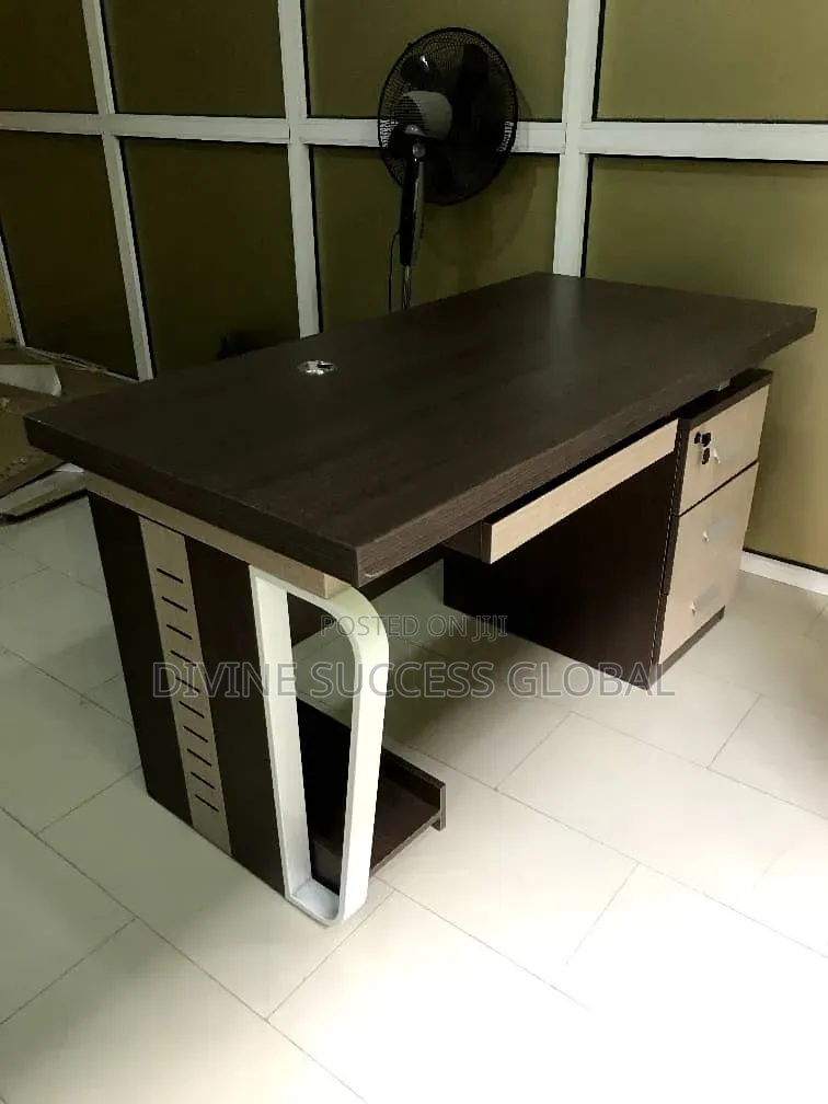High Quality 1.2mtr Imported Office Table