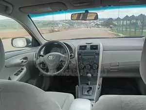 Toyota Corolla 2010 Red