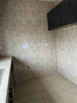 4bdrm Bungalow in Galadimawa for rent