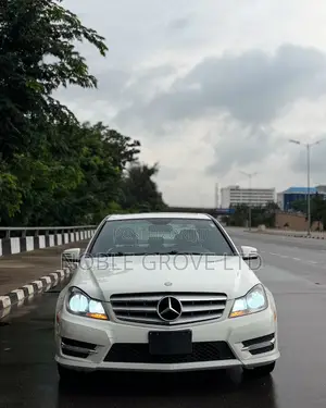 Mercedes-Benz C350 C 350 4MATIC AWD 2012 White
