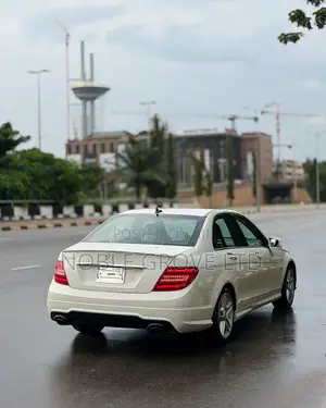 Mercedes-Benz C350 C 350 4MATIC AWD 2012 White