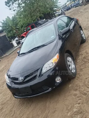 Toyota Corolla 2011 Black