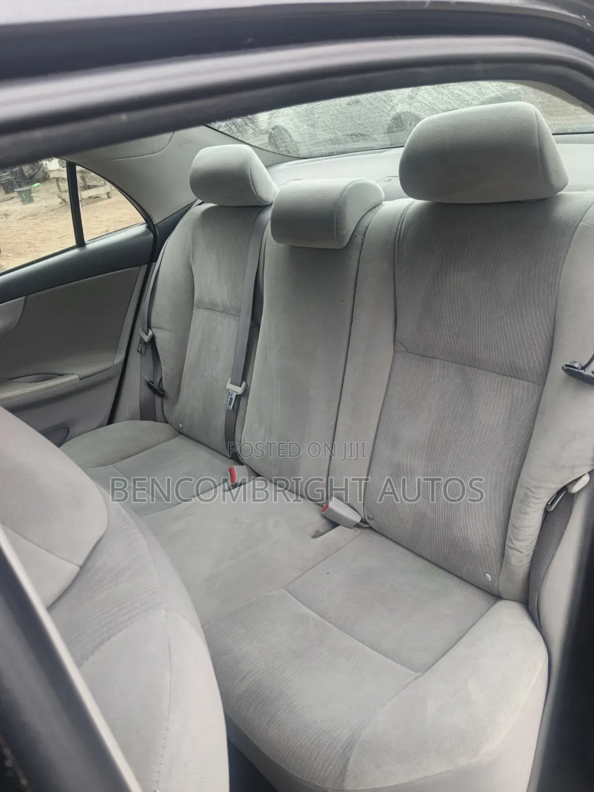 Toyota Corolla 2011 Black