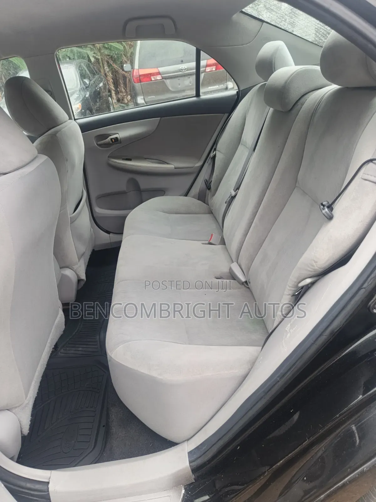 Toyota Corolla 2011 Black
