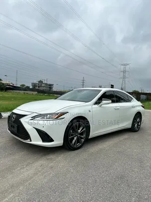 Lexus ES 2020 White