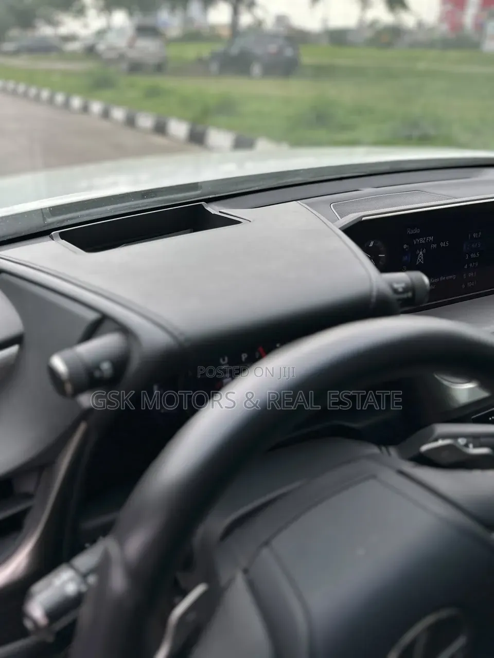 Lexus ES 2020 White