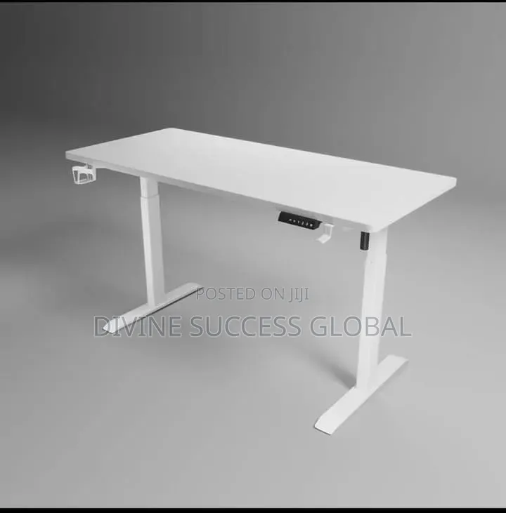 High Quality Hight Electric Adjustable Gaming Table