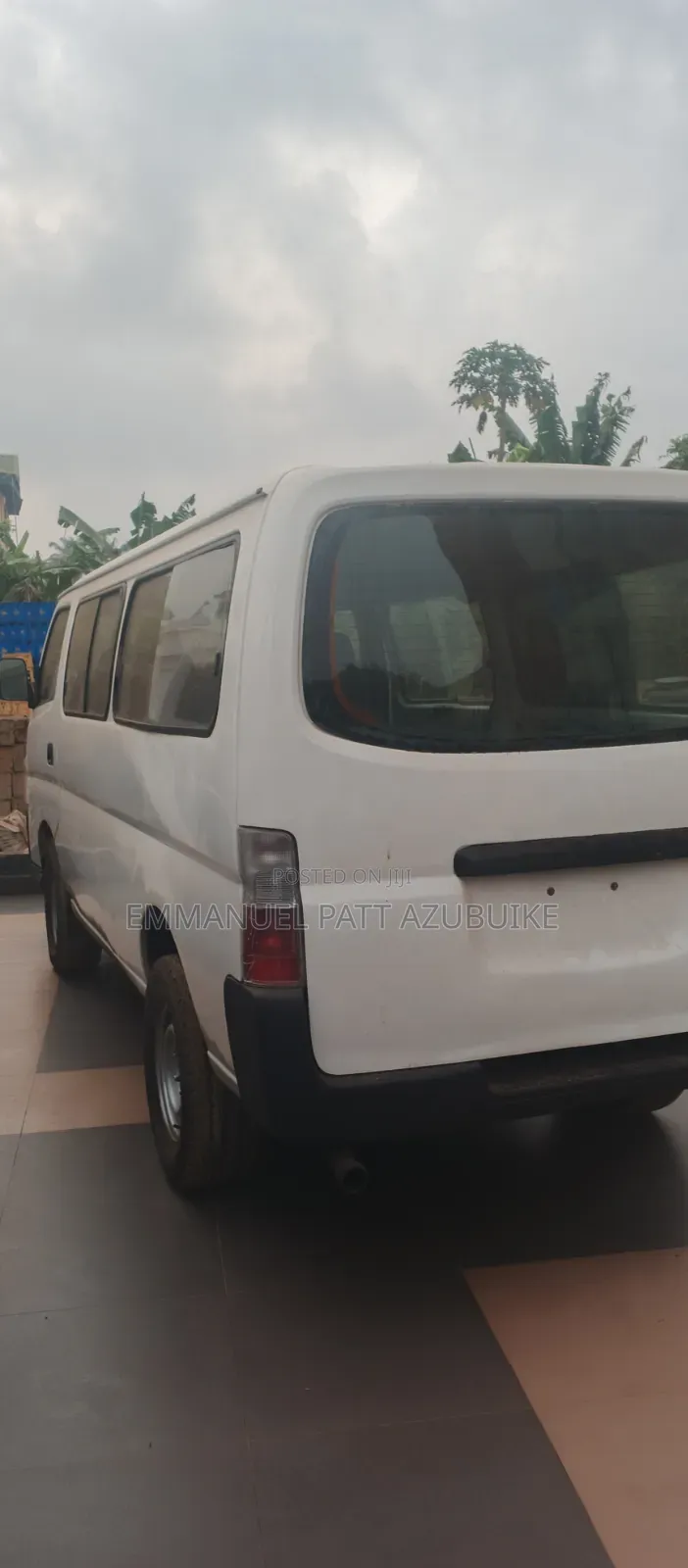 Nissan Caravan (Urvan) 2009 White