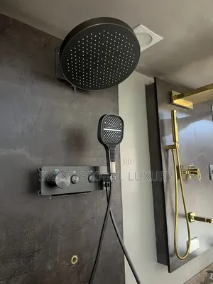 Quality Square Head Matte Black Concealed Thermostatic Shower System