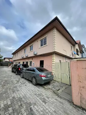 3bdrm Duplex in Lekki Phase 1 for rent