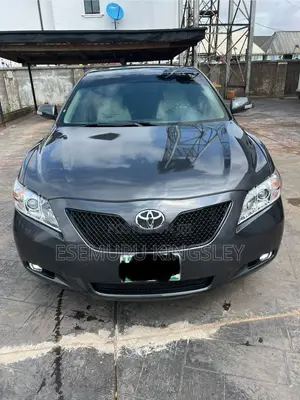 Toyota Camry 2009 Gray