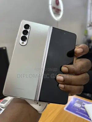 Samsung Galaxy Z Fold 3 256 GB Silver