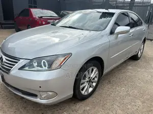 Lexus ES 350 2011 Silver