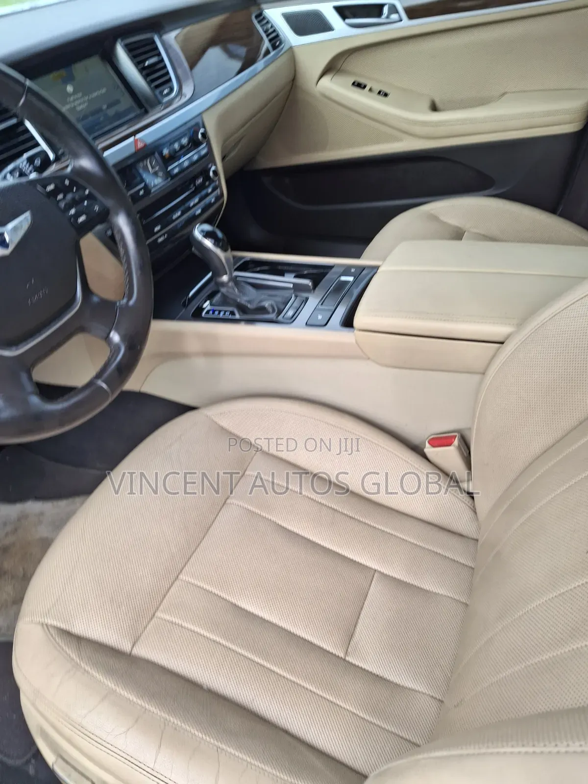 Hyundai Genesis 2015 White