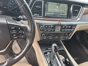 Hyundai Genesis 2015 White