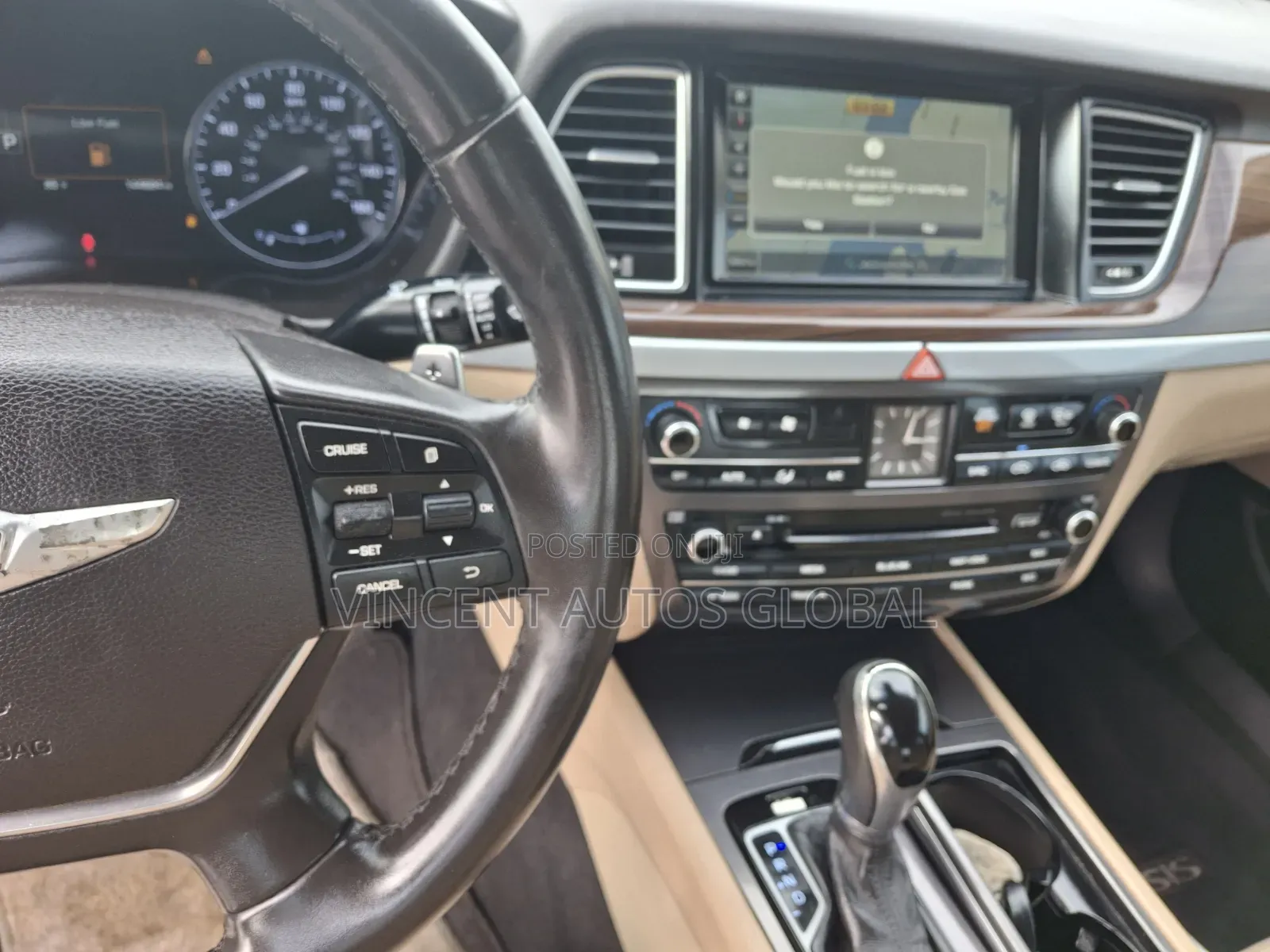 Hyundai Genesis 2015 White