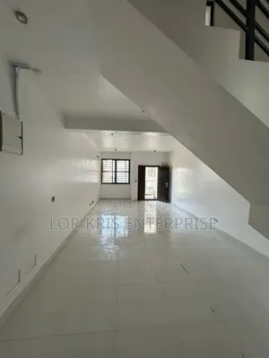 2bdrm Maisonette in Richmond Pearl, Lekki Phase 1 for rent