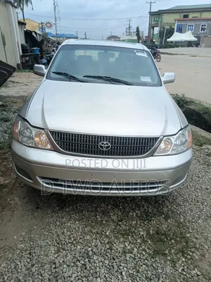 Toyota Avalon XLS 2005 Silver