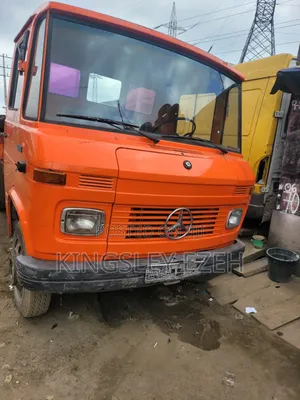 Mercedes Tipper