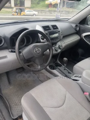 Toyota RAV4 2010 Blue
