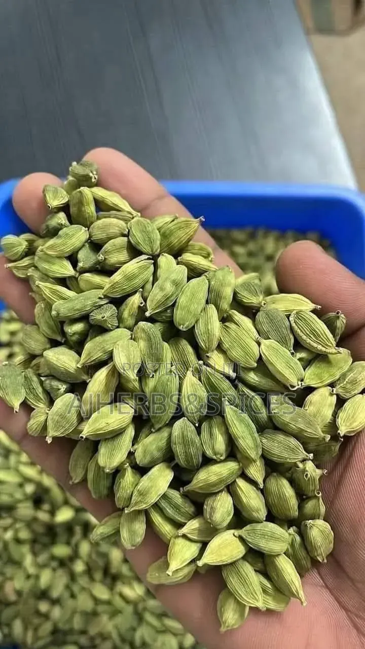 Cardamom Seeds