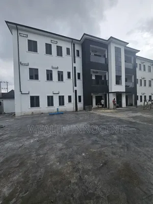 3bdrm Block of Flats in Kaura for rent