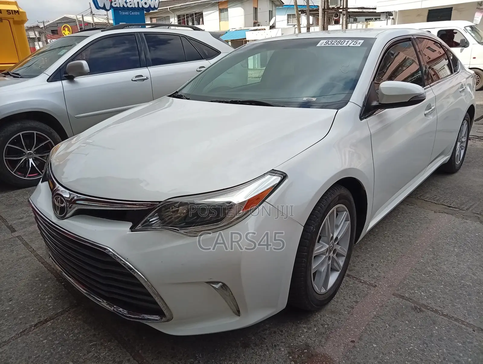 Toyota Avalon 2013 White
