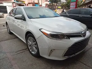 Toyota Avalon 2013 White