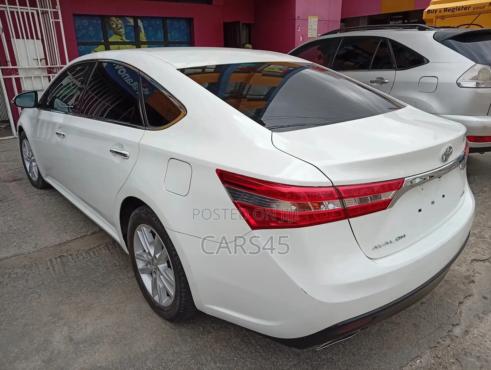 Toyota Avalon 2013 White