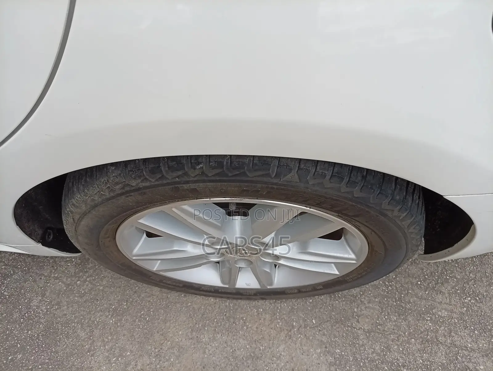 Toyota Avalon 2013 White