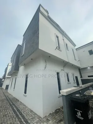 Furnished 4bdrm Duplex in Ocean Harbor Estate, Chevron for sale