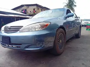 Toyota Camry 2002 Blue