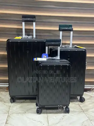 Set of 3 Hard Rubber Luggage Box