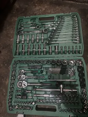 151PCS General Mechanic’s Tool Kit