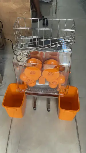 Orange Extractor Machine
