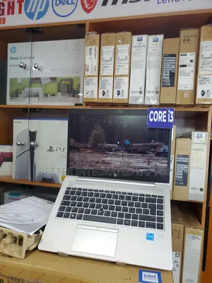 New Laptop HP EliteBook 740 G2 8GB Intel Core i3 SSD 256GB