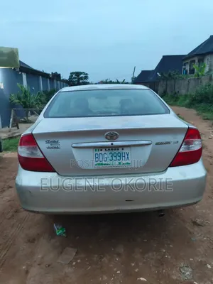 Toyota Camry 2004 Silver