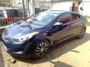 Hyundai Elantra 2013 Blue