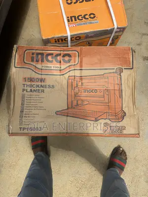 1500W Thickness Planer