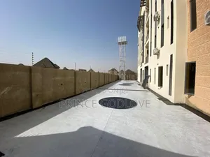 3bdrm Block of Flats in Wuye for sale
