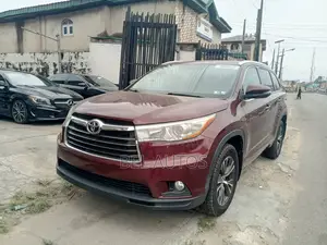 Toyota Highlander 2016 Brown