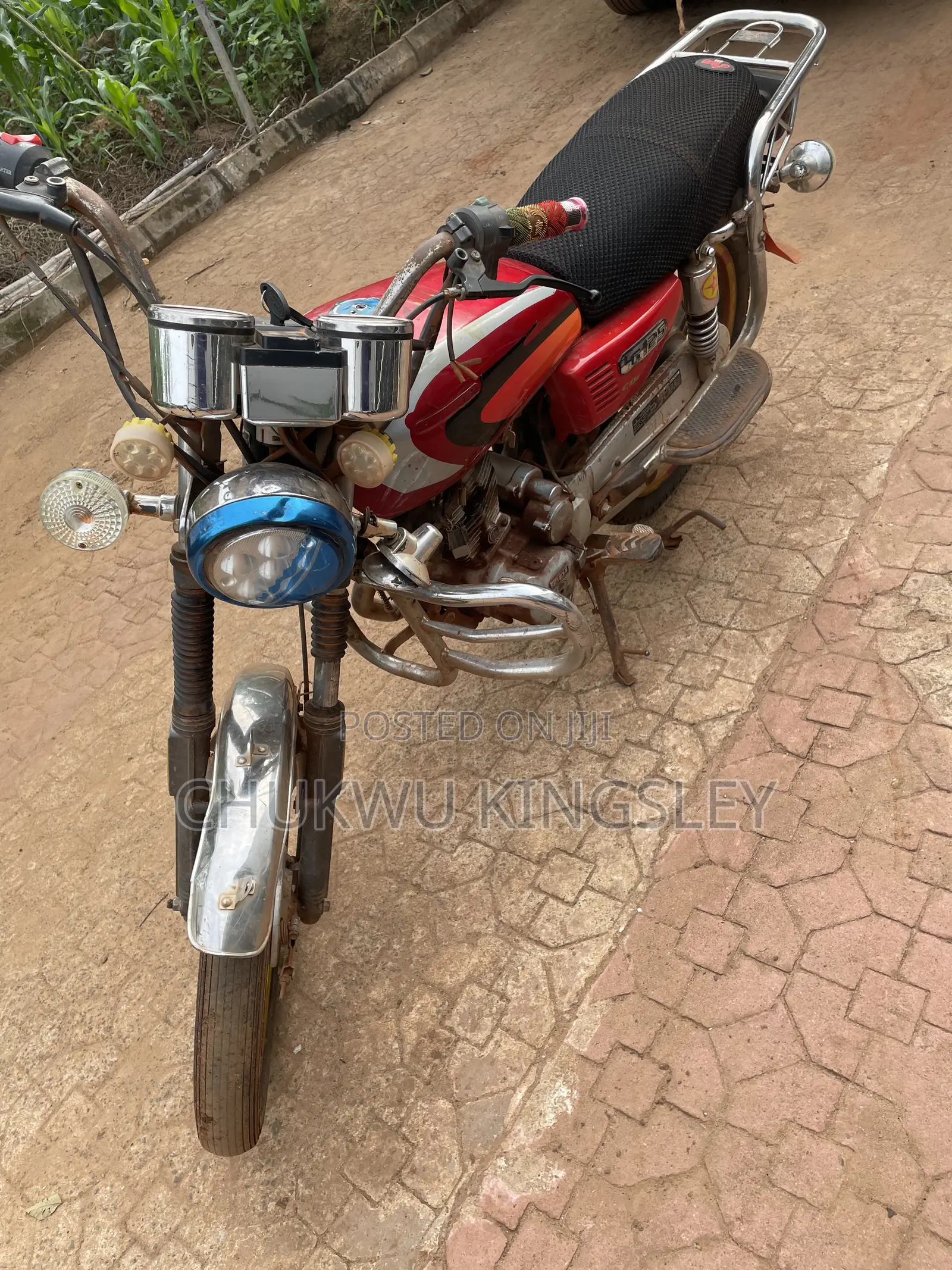 TVS Apache 160 4V 2021 Red