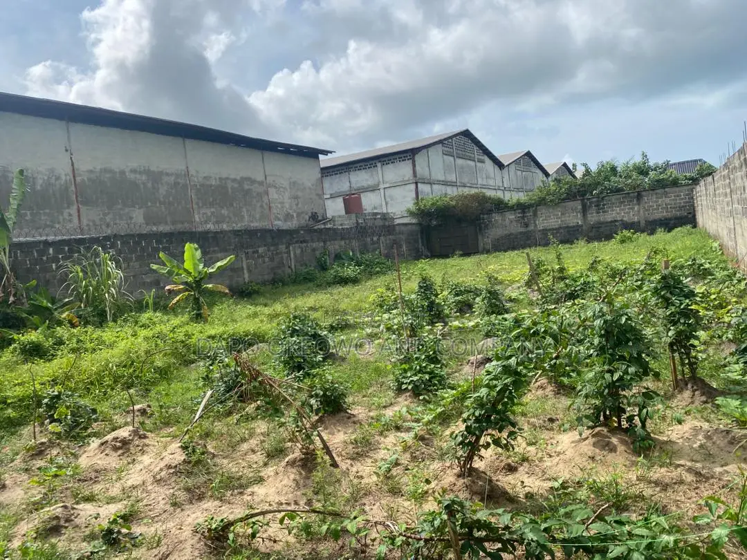 A 4-Plot Parcel of Land With an Existing Two-Storey Office Complex