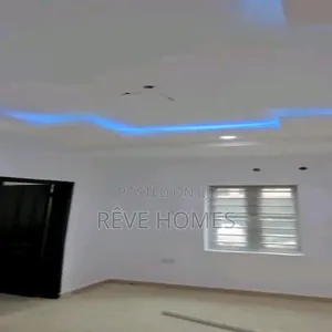 2bdrm Block of Flats in Pedro for rent